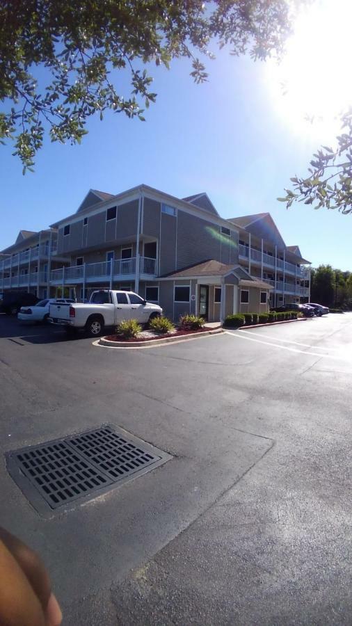 Intown Suites Extended Stay Jacksonville Fl - Atlantic Blvd Экстерьер фото